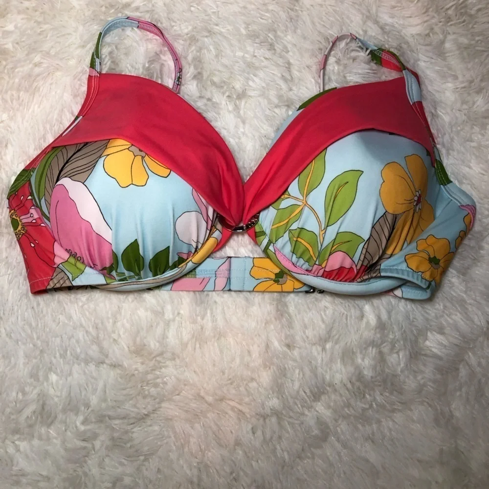 VENUS Pink and Red Bikini Swimwear DD top
